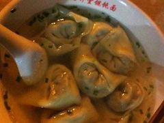 荠菜肉馄饨-潘国仙耳光馄饨(黄家阙路店)