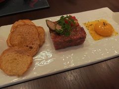 -恰餐厅及酒吧 CHAR Bar & Grill (北京丽都皇冠假日店)
