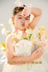-小鬼当佳儿童摄影(河北保定店)