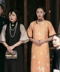 -租旗袍租礼服馆