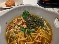 -桂在香知桂林米粉(南岗松雷店)