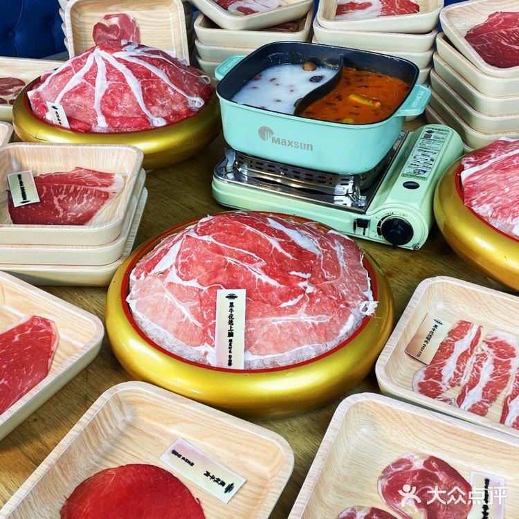 拉萨探店｜布达拉宫附近M级和牛自助餐厅🍴