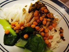 -霸蛮湖南菜·牛肉粉(荣京西街店)