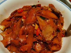 土胡萝卜炒肉-农耕记·湖南土菜(南山欢乐海岸店)