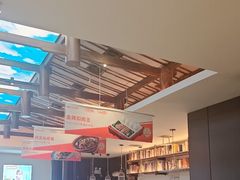 -阿瓦山寨·湘菜现炒·剁椒鱼头王(咸阳总店)