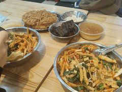 -柳州肥姨妈大骨螺蛳粉(东靖路店)