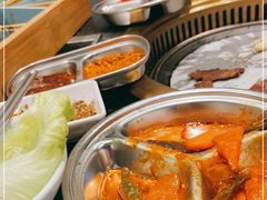 -烤路里·韩国品质自助烤肉(石路天虹4号店)