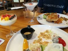 -more than meow吴止猫主题餐厅(承德 中船汇店)