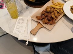 -必胜客(砂之船中东奥莱店)