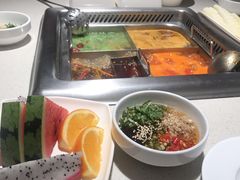 -海底捞火锅鲜切牛肉主题店(长寿路店)