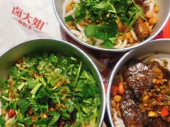 -费大厨辣椒炒肉(黄兴中心广场店)