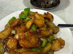 地三鲜-老于餐厅(民生路店)