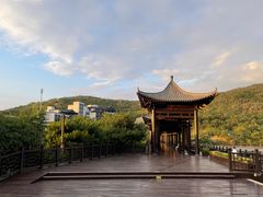 -徂徕山森林康养度假谷温泉