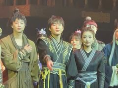 -交通银行前滩31演艺中心