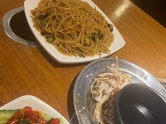 -聚在尊味虾皇·夜宵市集(象湖店)