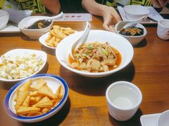 萍乡小炒肉-70年代·江西乡下菜(松岗店)