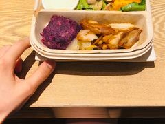 -星巴克(广州动漫星城东区店)
