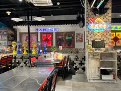 -马路牙子烧烤音乐酒馆(望京店)