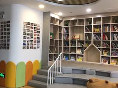 -婴智贝佳蒙特梭利早教托育中心(杨浦店)
