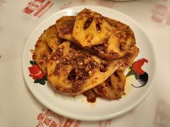 -堂瓦里·33年传统赣菜(第一街区店)