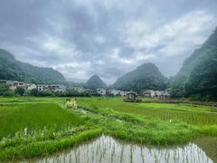 -高荡千年布依古寨旅游景区