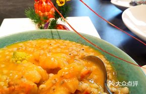 Black Pepper Job's Tears Baked Lobster