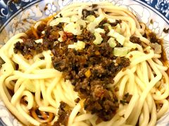 干煵牛肉面-素椒杂酱面(油篓街店)