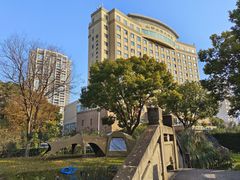 -山明水秀大饭店