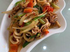 -覃记海鲜美食餐厅