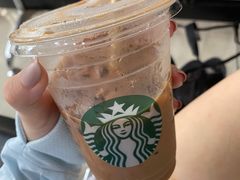 -星巴克臻选(嘉兴海宁银泰城店)