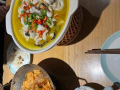 -呷湘厨·鱼汤捞饭·剁椒鱼头·辣椒炒肉(国家会展中心店)
