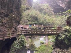-龙水峡地缝景区
