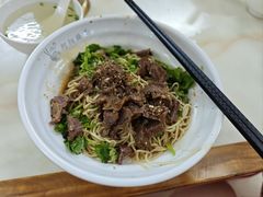 -阿阳牛腩腌面店
