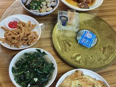 -芦茨金富饭庄·25年老字号·专做稻草鸡