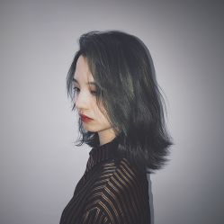 中发-苏豪路易士·嘉玛发廊