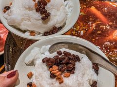 -四小区火锅·巷子里的重庆火锅(花照壁店)