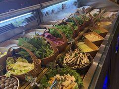 -牛YO寿喜烧·铁板烧和牛火锅自助(市府恒隆店)