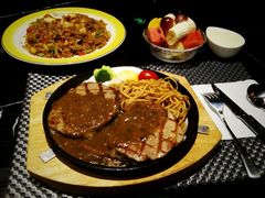 -半秋山西餐厅(巴南万达广场店)