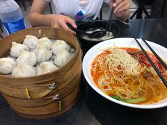-上味馆南翔小笼(真金路店)