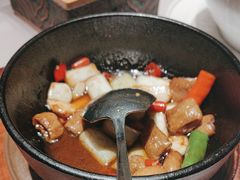 -荷栖小院·品质江西菜(红谷滩店)