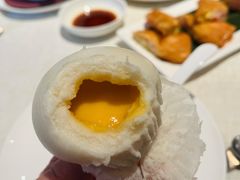 奶皇流沙包-御宝轩(益丰·外滩源店)
