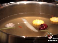 牛骨清汤锅-手选潮汕鲜活牛肉火锅(二七广场店)