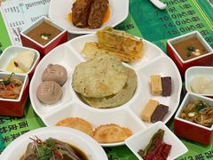 -令氏家外家周礼食府(桥南店)