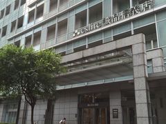 -诚品(信义店)