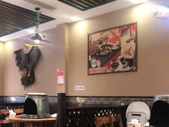 大堂-地锅公社·现炒地锅鸡·地锅鱼·夜宵(罗锦路店)
