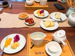 -梅间堂茶馆(绿地缤纷城店)