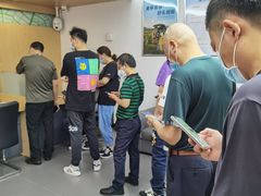 -弘仁宝佳比亚迪4S店(宝山旗舰店)