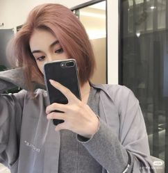 -时尚殿堂明星门店