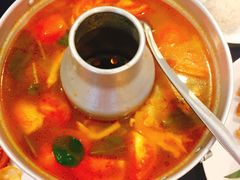 -Neary Khmer Restaurant