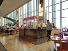 -视界美食自助餐厅·石家庄希尔顿酒店